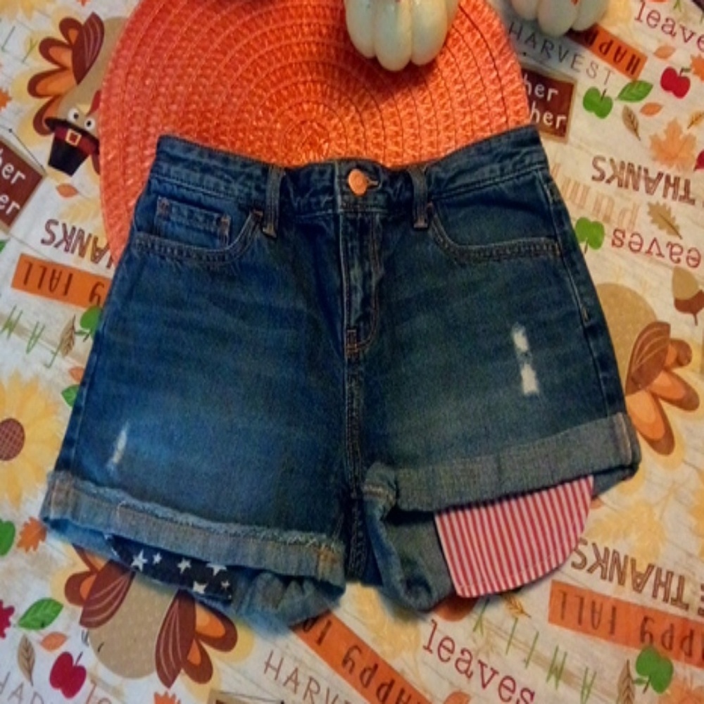 Old Navy shorts